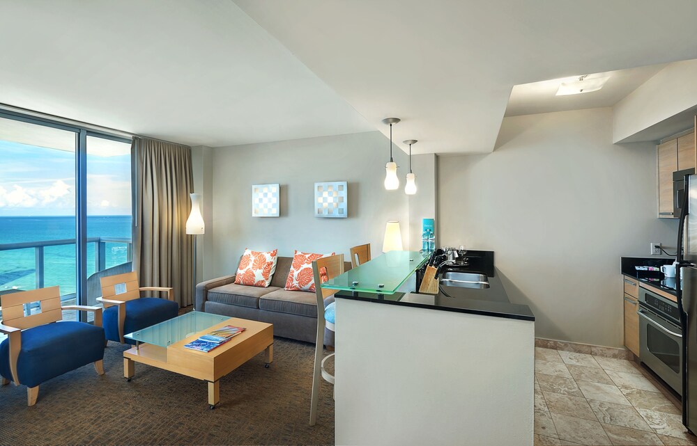 Marenas Beach Resort - photo 8