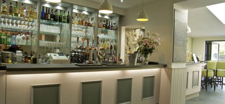 Wolfscastle Country Hotel