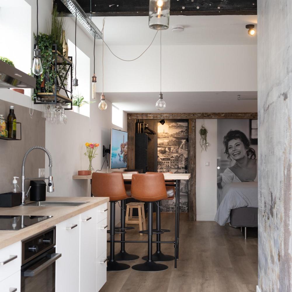 Studio Met Verve Centrum Met Eigen Parkeerplaats in Middelburg, Netherlands