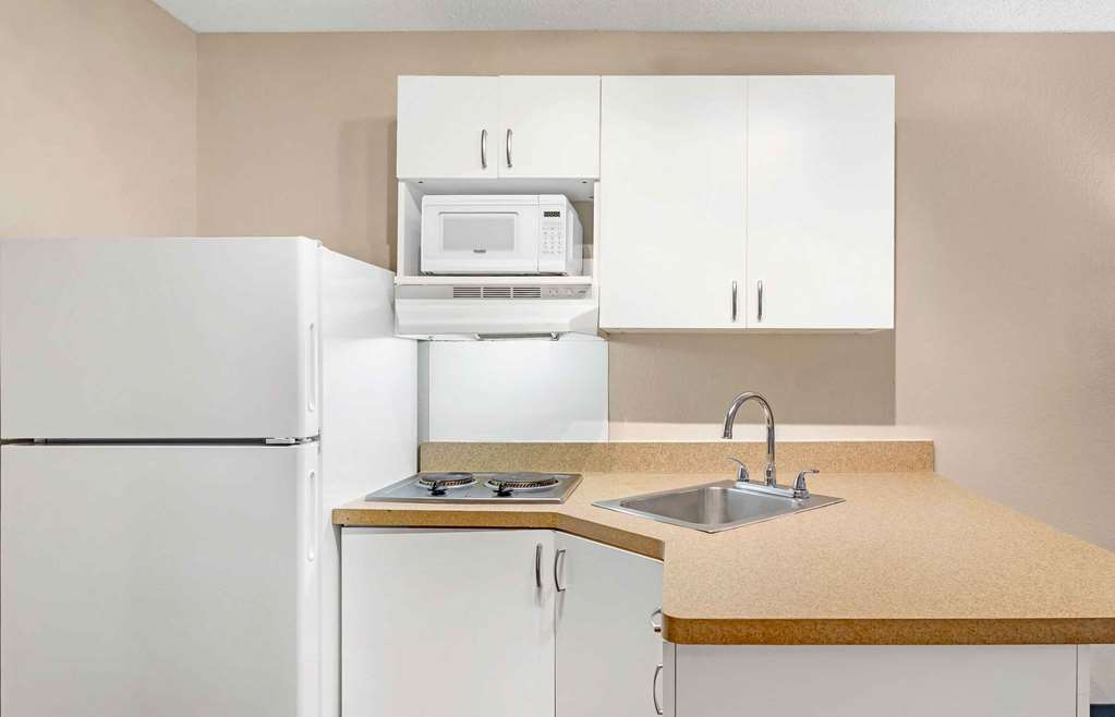 Extended Stay America Suites Asheville Tunnel Rd - photo 21