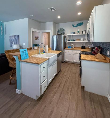 Vitamin Sea Cottage — 4-Star Luxury Hotel in Rockport, United States