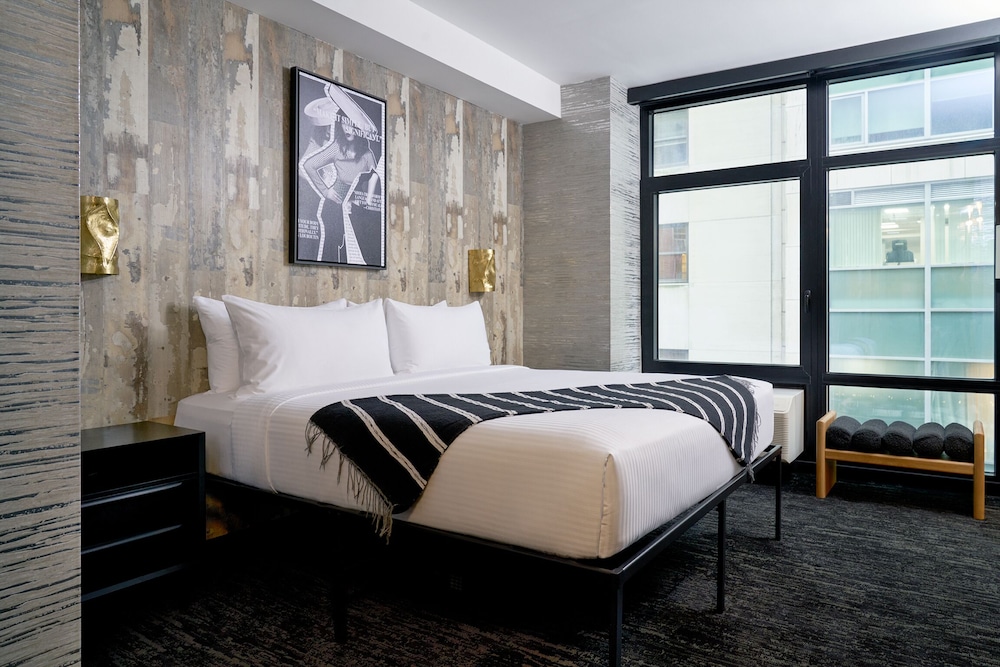 The Fidi Hotel - photo 16