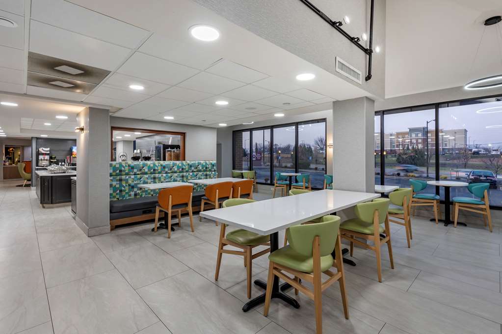 Best Western Plus St. Louis West Westport - photo 5