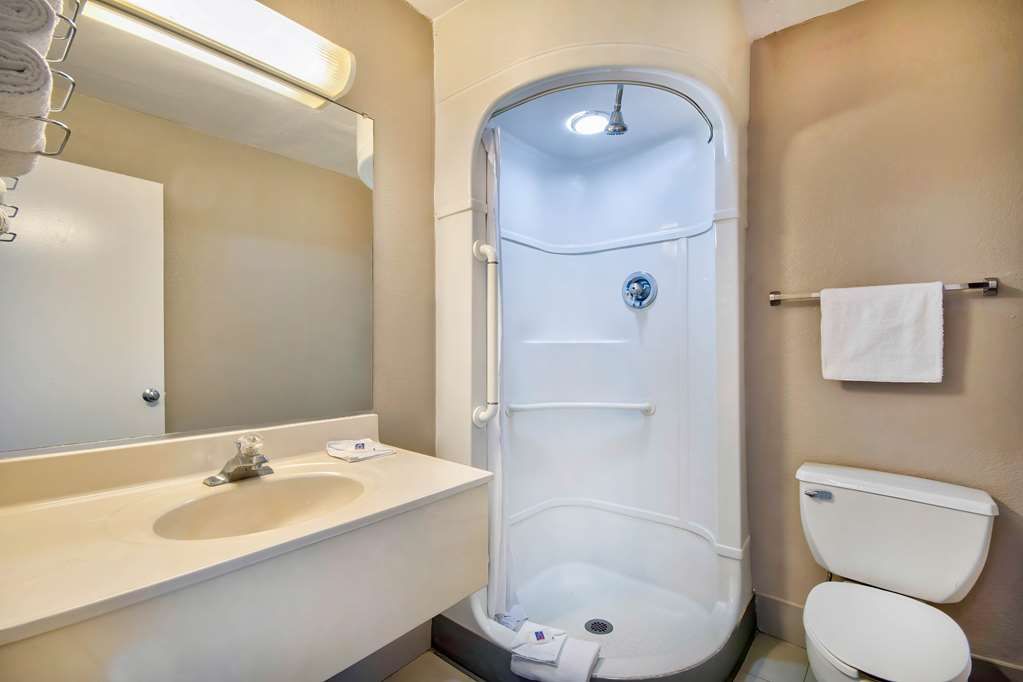 Motel6 Jonesboro AR - photo 12
