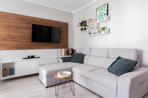 Przymorze Modern Apartment by BookingHost — 4-Star Luxury Hotel in Gdansk, Poland