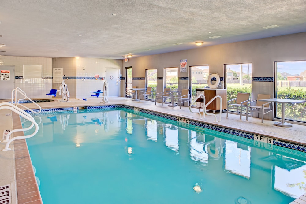 Holiday Inn Express & Suites Austin NE Hutto by IHG - photo 33