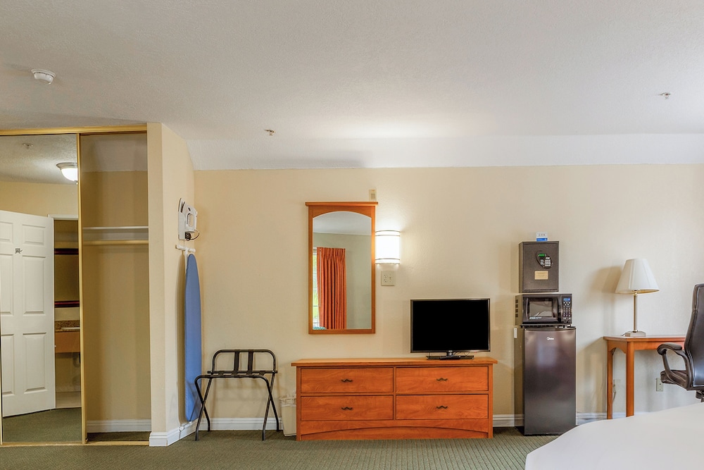 Hotel Avenida San Clemente Beach - photo 19