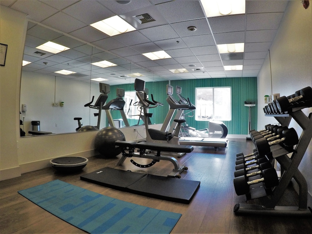 Holiday Inn Express & Suites Napa American Canyon by IHG - photo 12