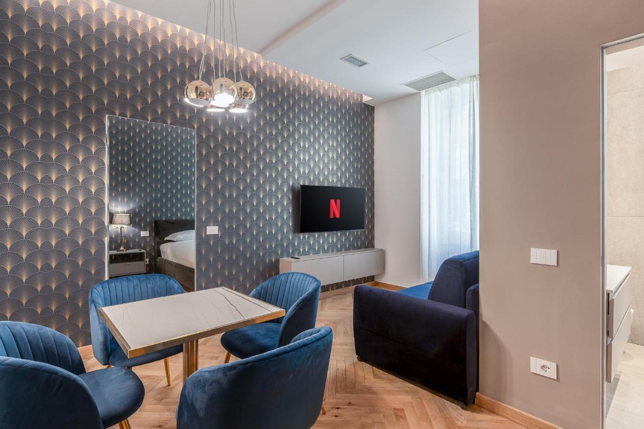 Luxury Apartment Near Stazione Centrale — 4-Star Luxury Hotel in Milan, Italy