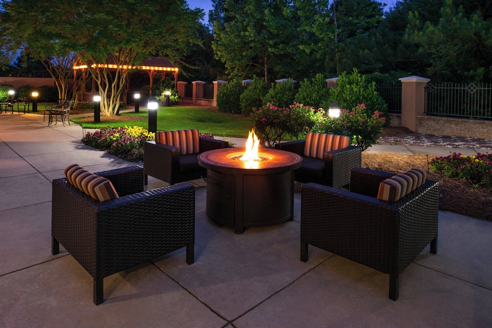 Courtyard by Marriott High Point - photo 35