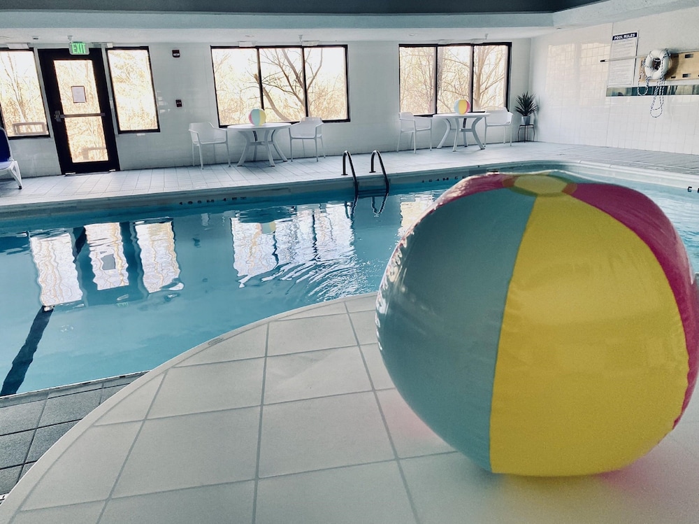Holiday Inn Express Hotel & Suites Plymouth by IHG - photo 34