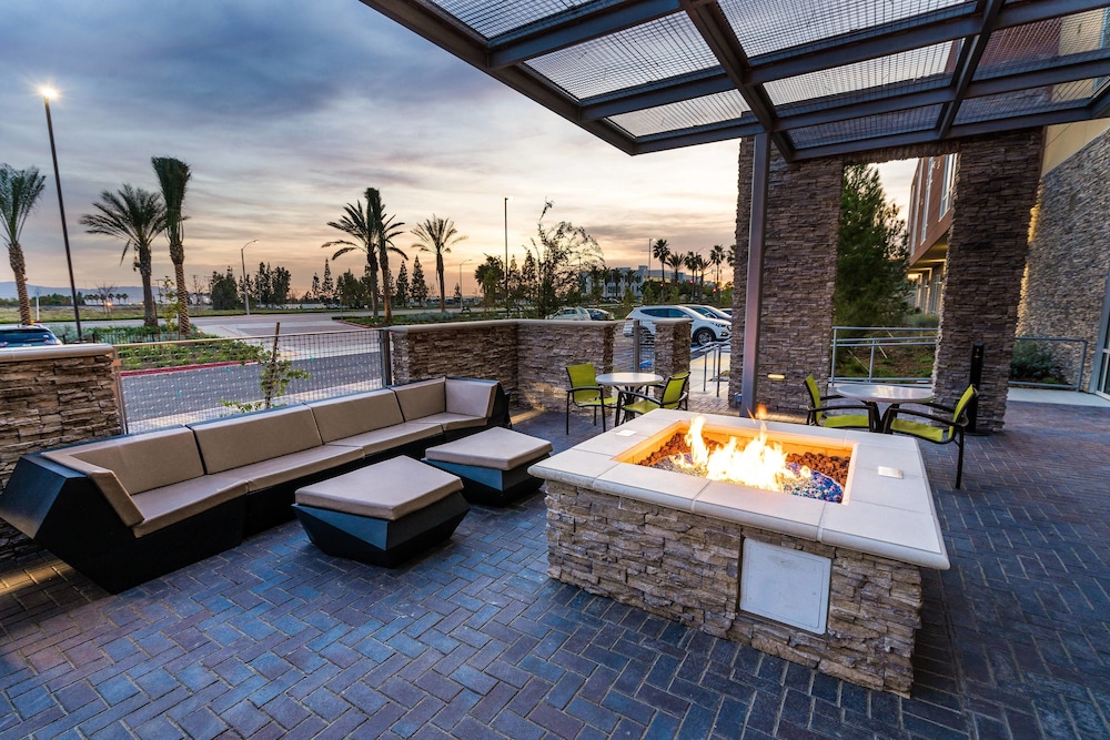 SpringHill Suites by Marriott Ontario Airport Rancho Cucamonga - photo 28