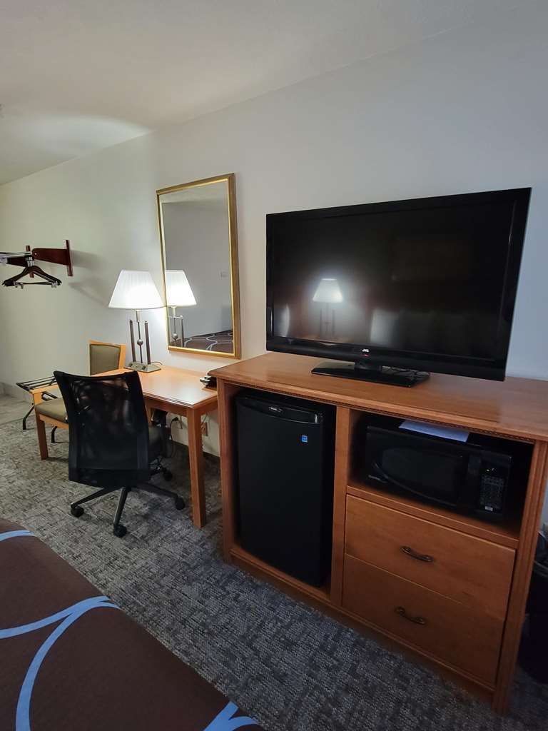 SureStay Plus Hotel by Best Western Grand Island - photo 14