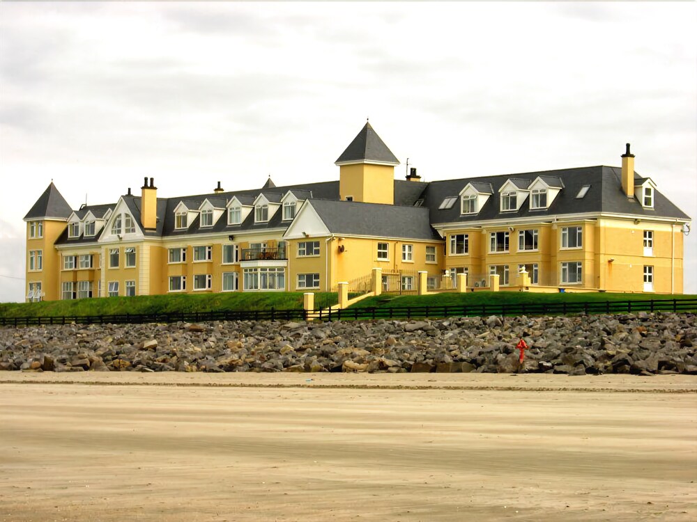 Sandhouse Hotel in Donegal, Republic of Ireland
