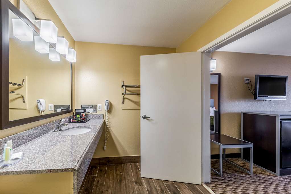 Quality Inn Glenpool Tulsa - photo 14