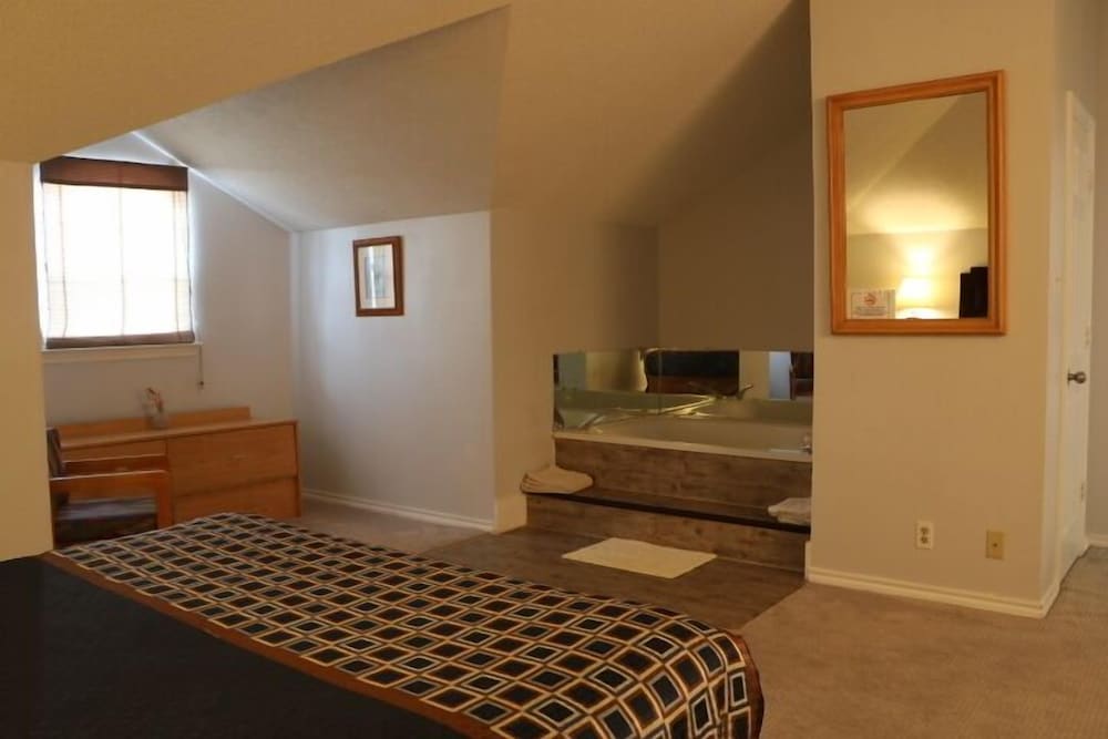 Bent Tree Motel - photo 21