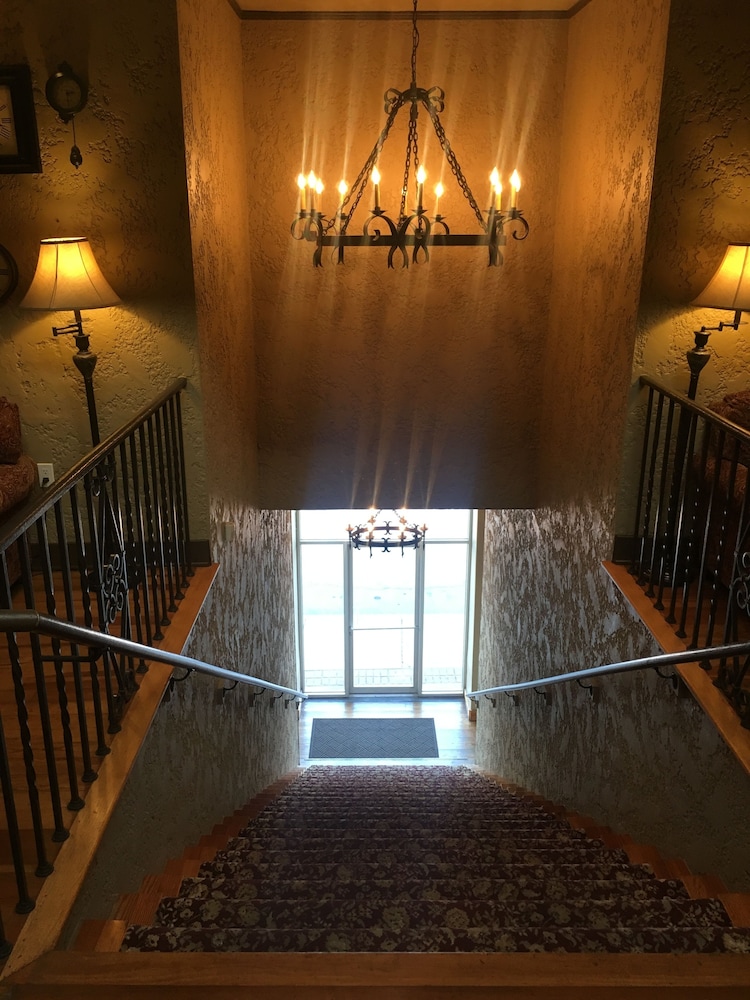 The Campbell Hotel on Route 66 - photo 65