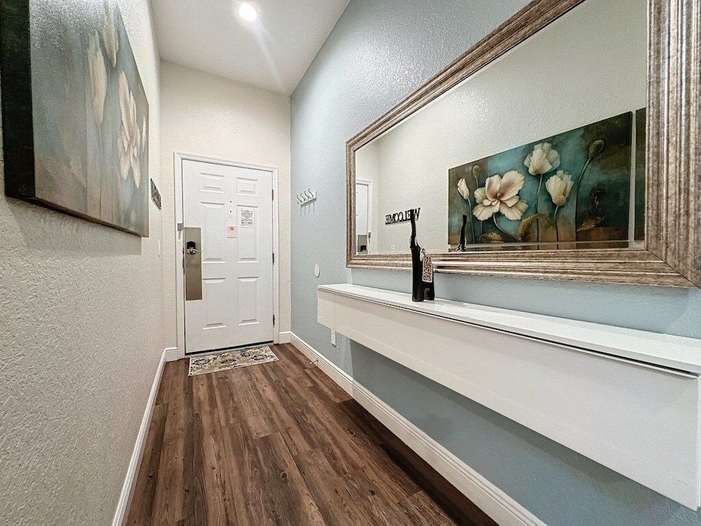 3 Bed 2 Bath Condo Bahama Bay Resort 3 Bedroom Condo by RedAwning - photo 30