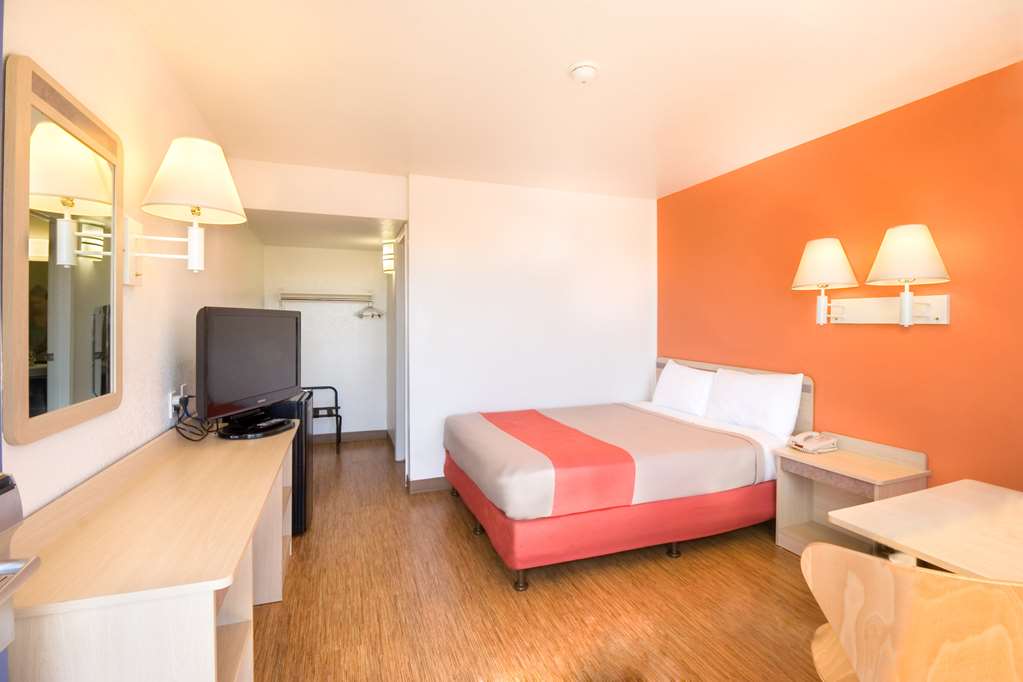 Motel 6 Pendleton OR - photo 10