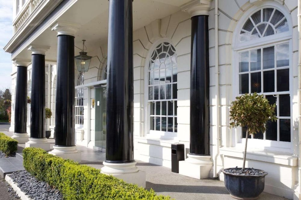 London Croydon Aerodrome Hotel by Sunday - carbon neutral hotel in Croydon