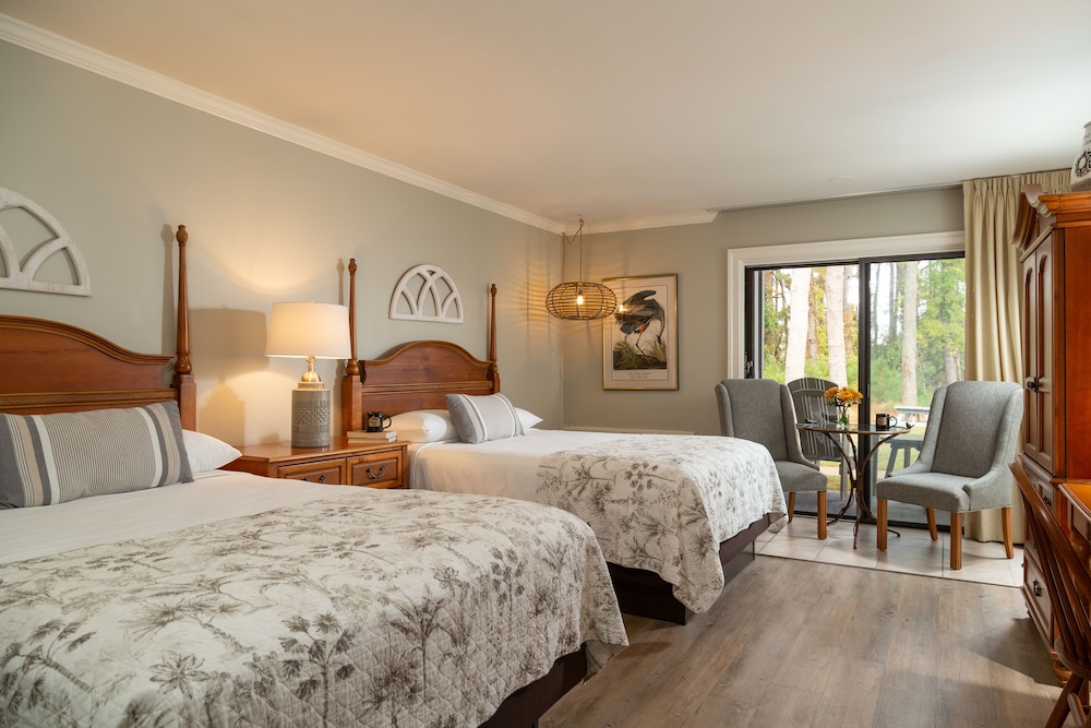 Refuge Inn - photo 28