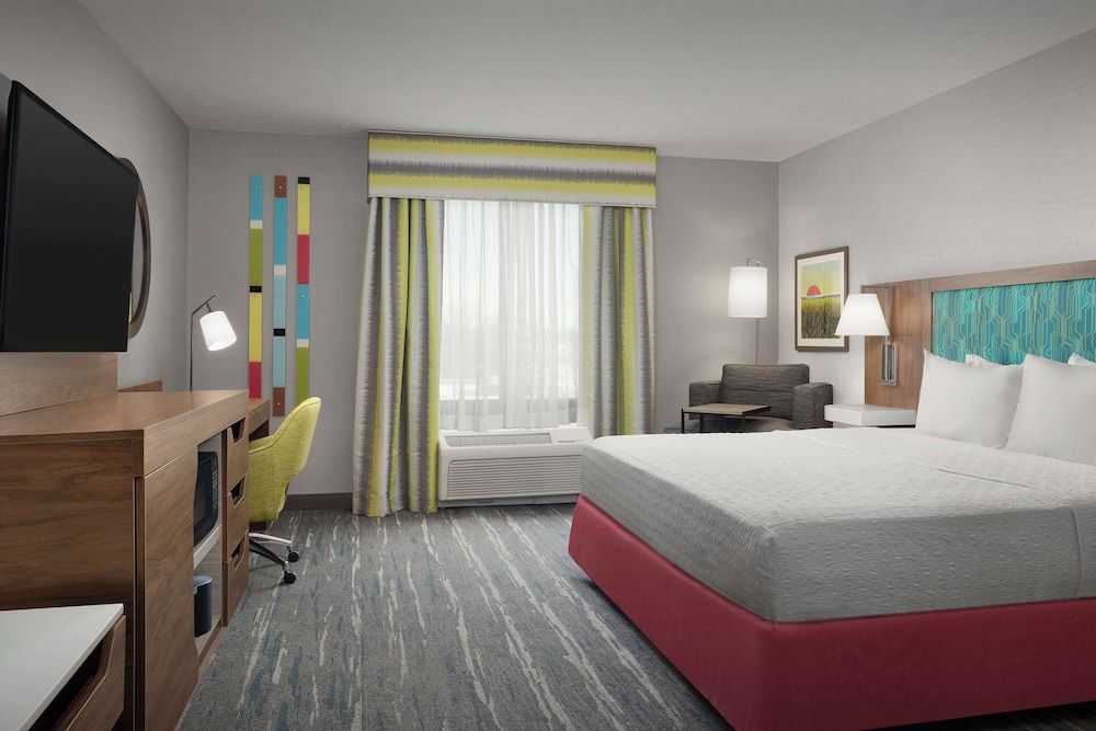Hampton Inn Waterloo Cedar Valley - photo 11