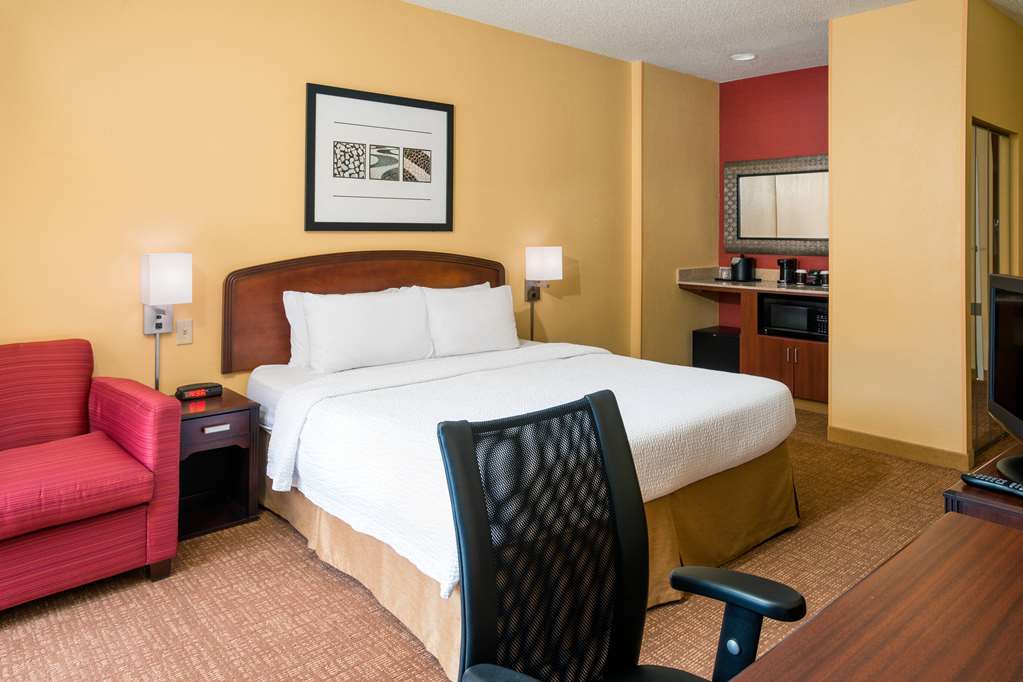 Best Western Plus Elgin Chicago - photo 11