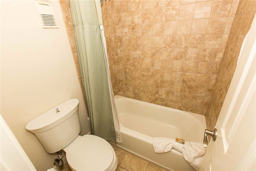 Waterview Towers Yacht Club by Holiday Isle - photo 50
