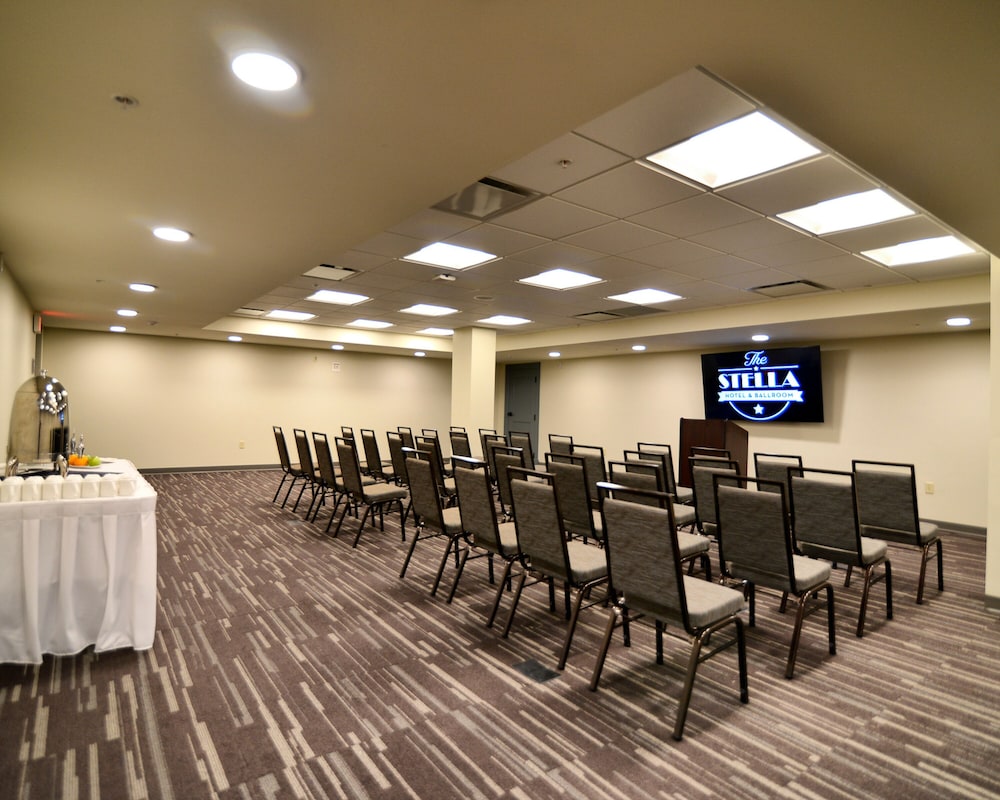 The Stella Hotel & Ballroom - photo 27