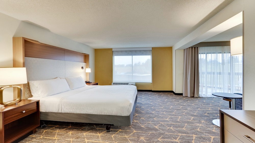 Holiday Inn Staunton Conference Center by IHG - photo 32