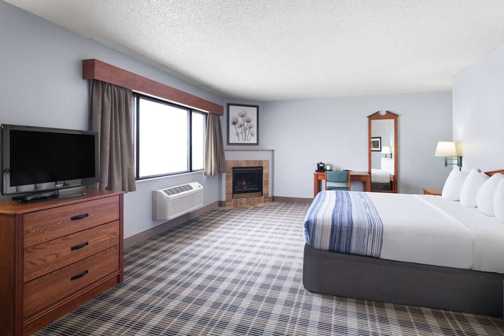 AmericInn by Wyndham Stuart - photo 30