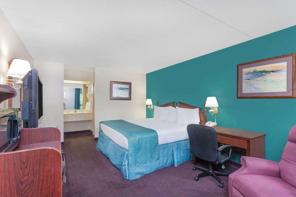 Baymont by Wyndham London KY - photo 10
