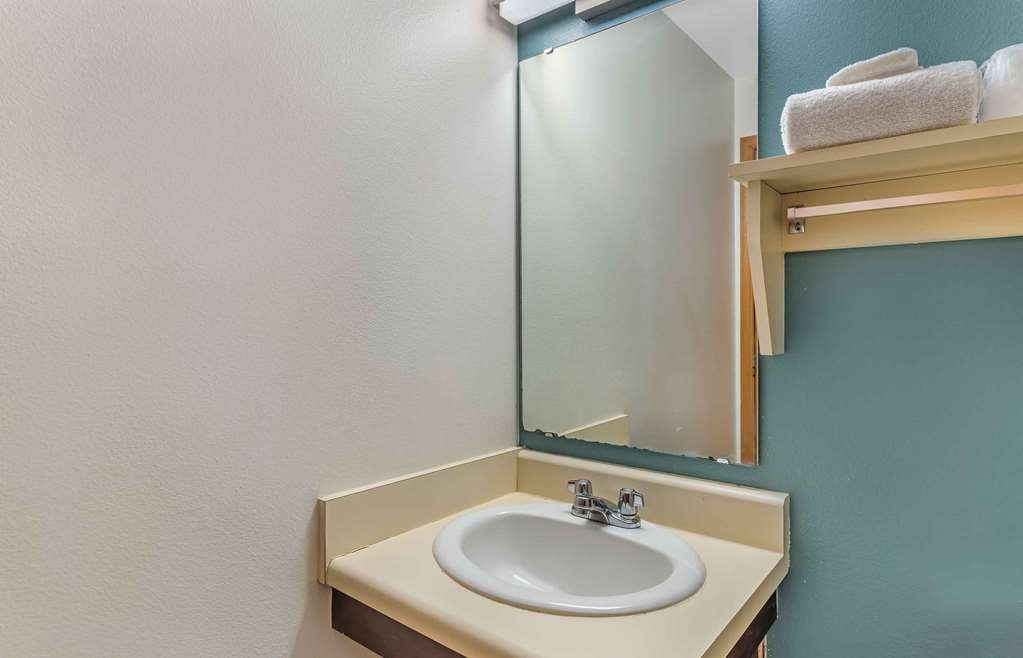 Extended Stay America Select Suites Little Rock Southwest - photo 25