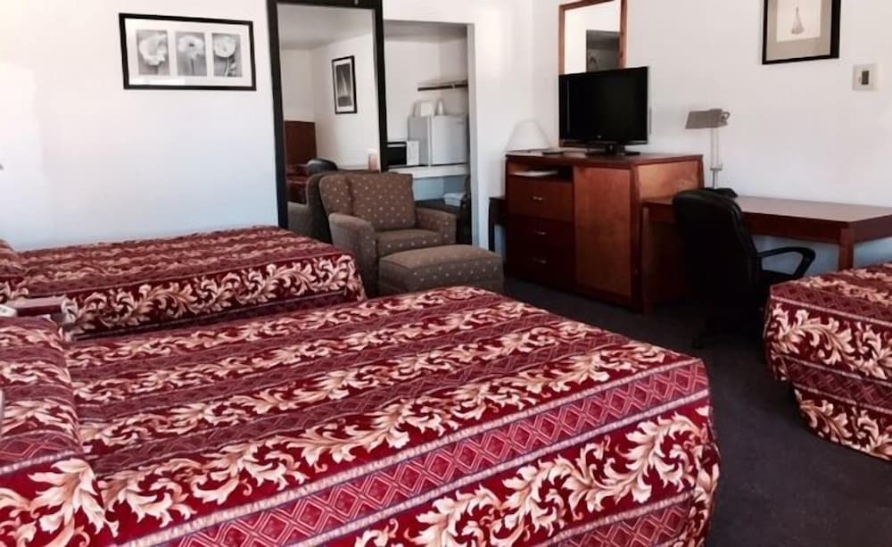 Maple Inn & Suites - photo 19