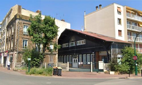 Le Hangar Fleuri — hotel in Gagny