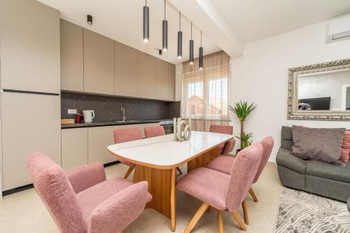 Apartment Anna free private parking — 4-Star Luxury Hotel in Zadar, Croatia