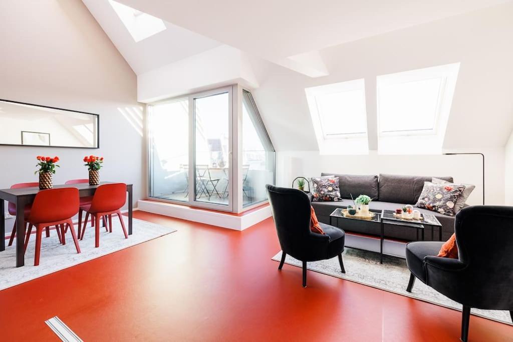 Julius 25 Modern Comfort 5 Mins to City Center — 4-Star Luxury Hotel in Vienna, Austria