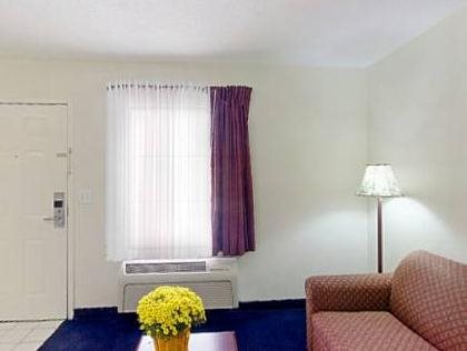 Americas Best Value Inn & Suites Birmingham Calera - photo 2
