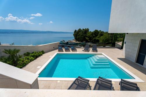 Villa Petra — 4-Star Luxury Hotel in Omis, Croatia