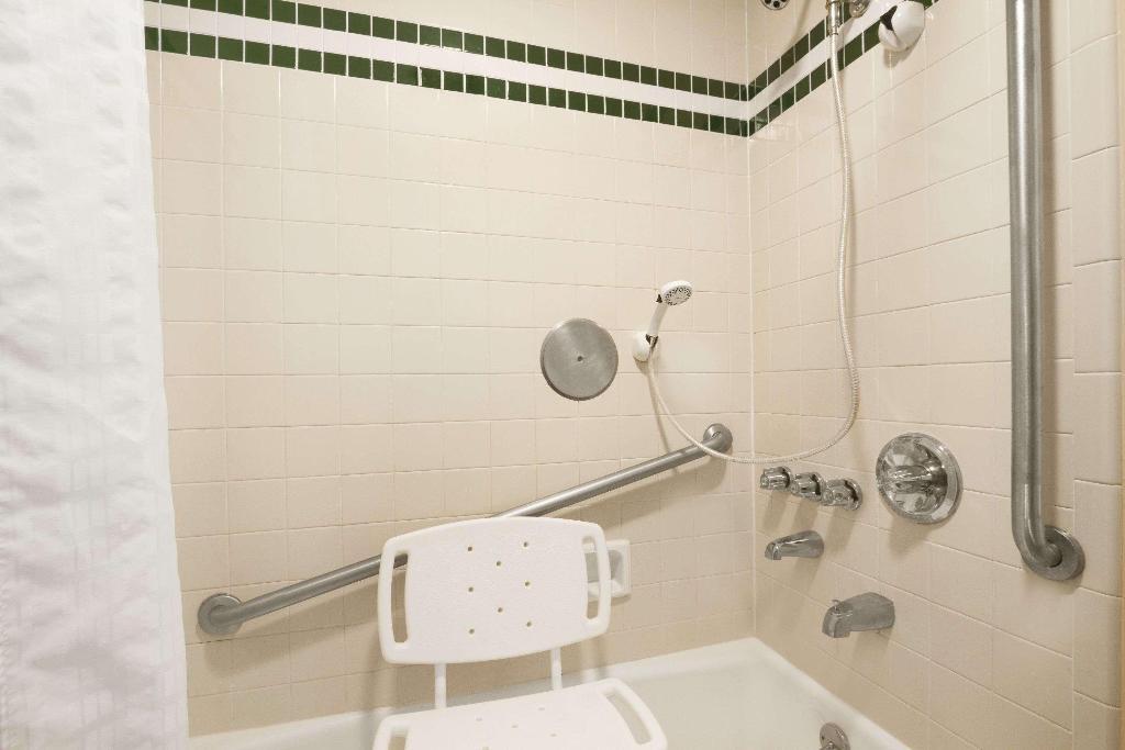 Days Inn by Wyndham Alexander City - featured photo