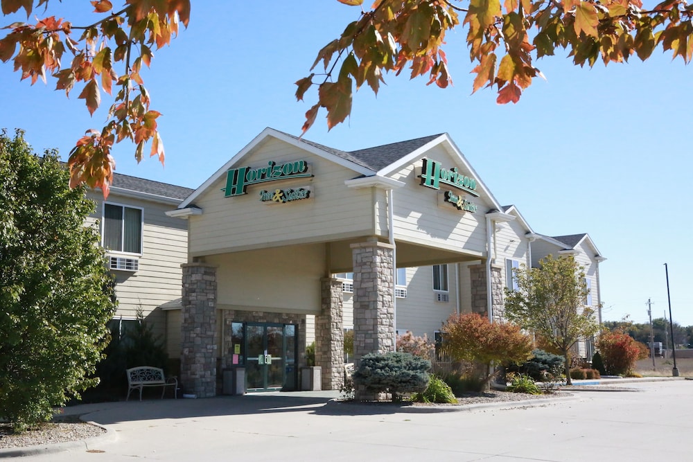 Horizon Inn and Suites - photo 57