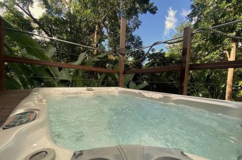 Mahogany nature hamac et jacuzzi in Bouillante, Guadeloupe