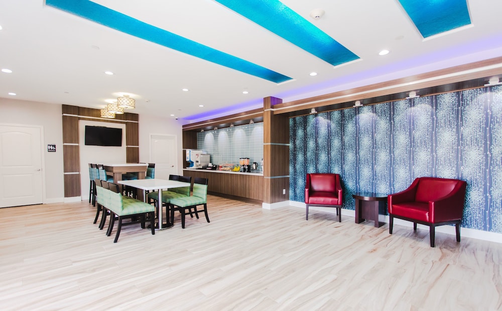 Express Inn Spring - photo 3