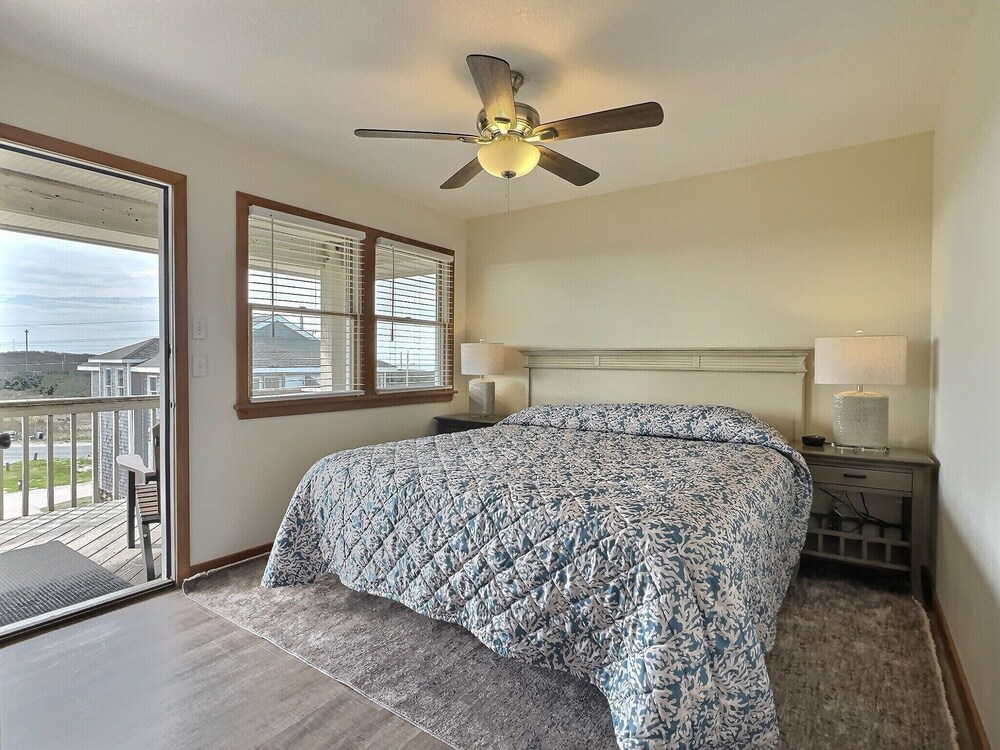 Lighthouse View Oceanfront Lodging - photo 23