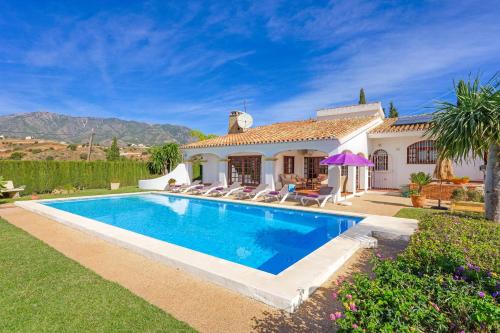 Bryn Gwyn - carbon neutral hotel in Mijas