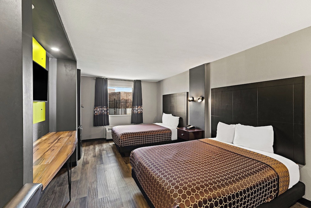 Scottish Inns Austin - photo 14