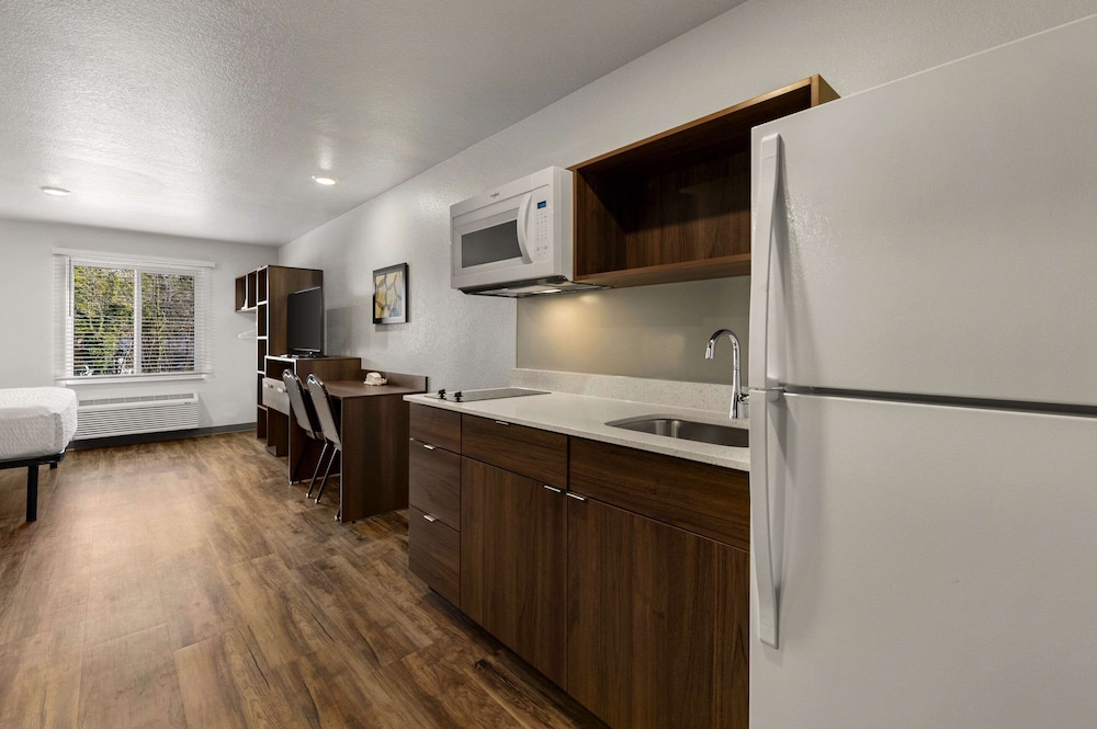 Woodspring Suites Yorktown Newport News - photo 15