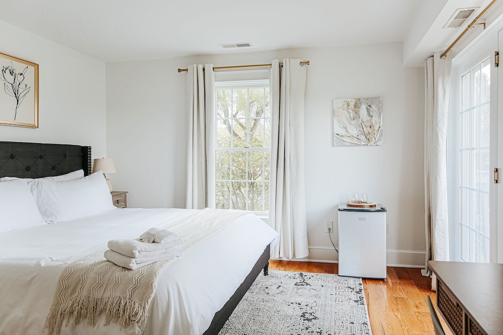 Batten Green Venue & Lodging - photo 25