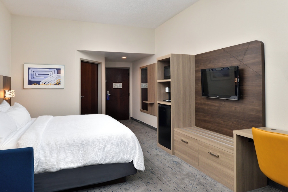 Holiday Inn Express Lewisburg New Columbia by IHG - photo 16