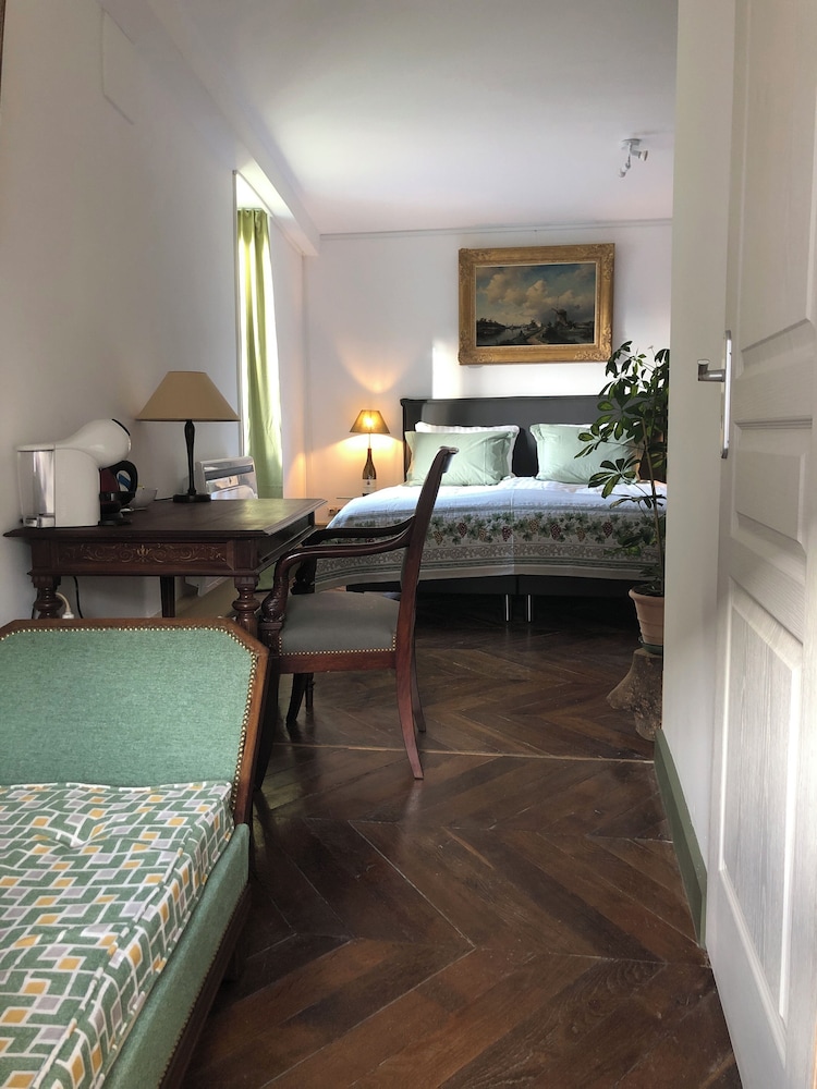 Mansio VitAE in Nolay, France